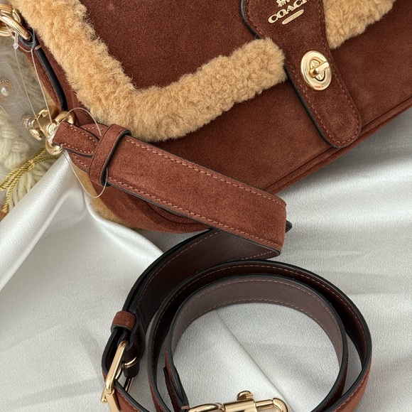 NWT Coach CDL68 vintage brown multi shoudler hadley bag